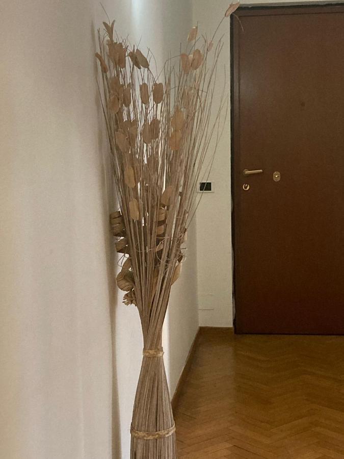 Appartamento City House Viale Murillo Milano Esterno foto