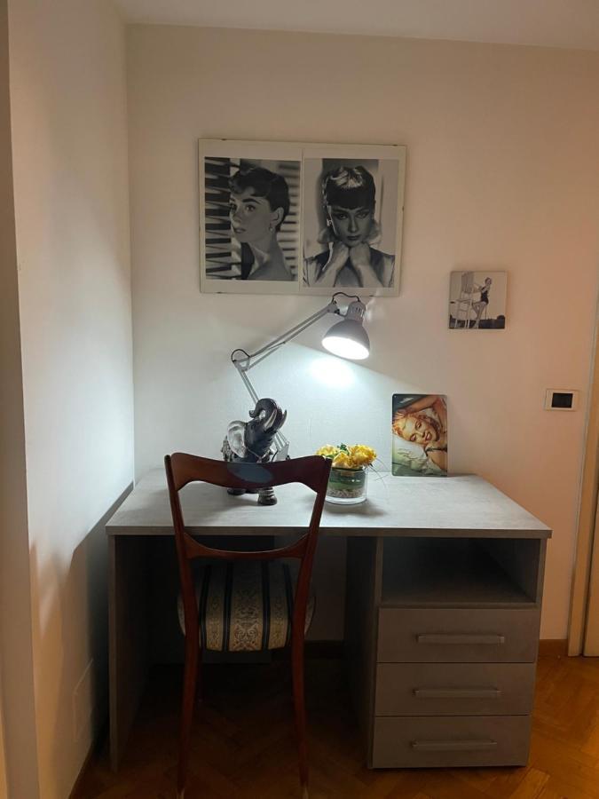 Appartamento City House Viale Murillo Milano Esterno foto